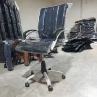 صندلی کارمندی و مدیریتی آرین