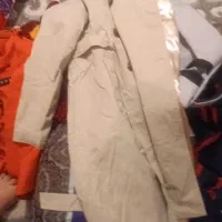 بارانی در حد نو|لباس|شیراز, شهرک گلدشت حافظ‎|دیوار