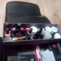 لوازم کاشت ناخن|آرایشگاه و سالن‌های زیبایی|دزفول, |دیوار