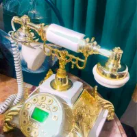 گوشی سلطنتی