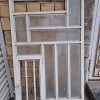 پنجره قدیمی