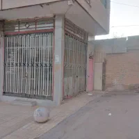 مغازه وزیرزمین در خیابان اصلی خاقانی دو نبش