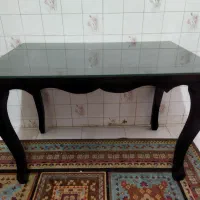 میز ناهارخوری چوبی