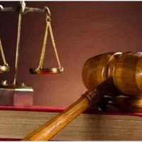 وکیل پایه یکم