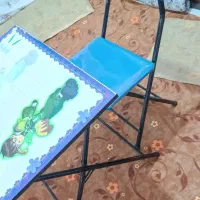 میز صندلی دانش موز