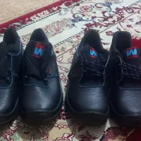 ۲جفت کفش ایمنی کار برای فروش