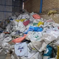 خریدار عنواع ضایعات پلاستیک، گونی ،اهن،کارتن