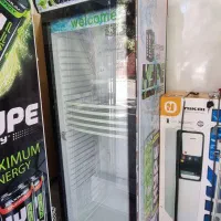 تجهیزات فروشگاهی وسرمایشی ایستاده ویترین