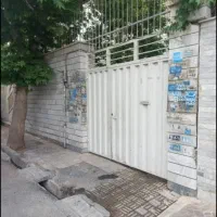 ویلایی تجاری اداری ۴۰۰ متر جنوبی گوهردشت خ ۱۴