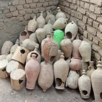 کوزه برای لانه عروس هلندی و کوتوله