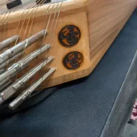 سنتور ۳مهر|سازهای سنتی|کرمان, |دیوار