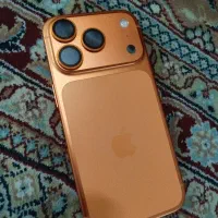 ایفون 17پرو نارنجی