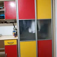 میزتحریر با سلف و کمد لباس وتخت  تاشو بزرگ|تخت و سرویس خواب|آمل, |دیوار