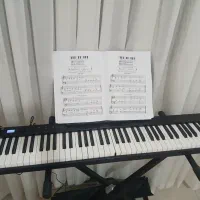 پیانو تاشو konix