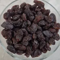 مویز پاک شده و تمیز