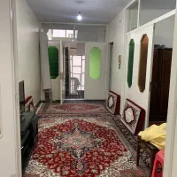 کلنگی 114 متری / 2.5 طبقه /فول بازسازی /نزدیک مترو