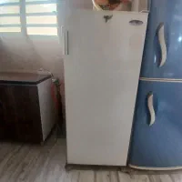 یخچال آزمایش