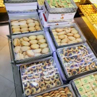 شیرینی خشک