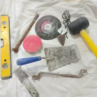 وسایلی کار بنایی و سنگ کاری