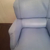 مبل چرم تک نفره