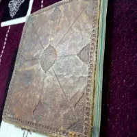 کتاب خطی زیبا|کتاب و مجله تاریخی|اهواز, گلستان|دیوار