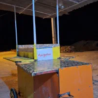 دکه فلافلی دو شعله