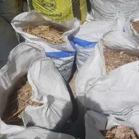 کود جوجه کیسه شده آماده