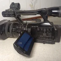 دوربین فیلمبرداریv1سونی hd|دوربین عکاسی و فیلمبرداری|همدان, |دیوار