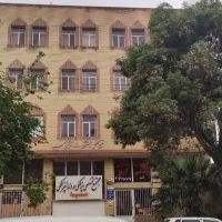فروش زیرزمین تجاری پزشکی مقابل بیمارستان