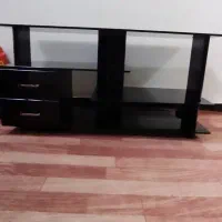 میز تلویزیون شیشه ای نشکن