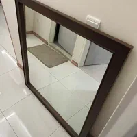 آینه با قاب چوب اصل