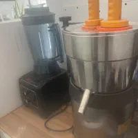 ابمیوه گیری/ بلندر /یخچال هتلی در حد نو تماس وپیام
