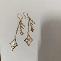گوشواره طلا