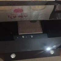 هود داتیس|هود|قروه, |دیوار