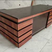 میز کاری اداری