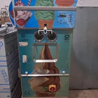 دستگاه بستنی