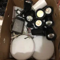 لامپ ترانس تابلو پروژکتور پریز برق لامپ ریلی سقفی|لامپ و چراغ|رشت, جماران|دیوار