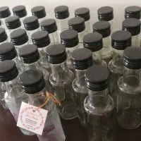 گلاب و عرقیجات قمصر فارسیان سه اتیشه پنجاه عیار|عمده‌فروشی|تهران, مجیدیه|دیوار