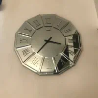 ساعت آیینه ایی