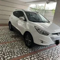 فروش توسان۲۴۰۰جفت مدل۲۰۱۵