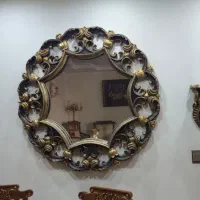 آینه به همراه دو پایه برای شمعدان