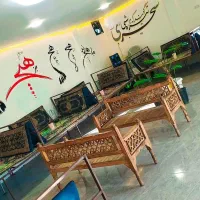 فروش 12 عدد تخت آهنی با فرش و قالی پشتی