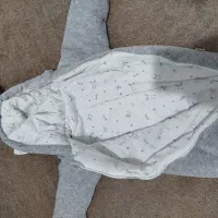 فروش لباس مناسب صفر تا شیش ماه|کفش و لباس بچه|دامغان, |دیوار