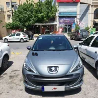 ۲۰۷ ۹۸ تمام فابریک استثنایی|خودرو سواری و وانت|شیراز, گلدشت معالی‌آباد|دیوار