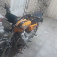 موتور سیکلت همتاز
