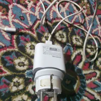 شارژر اصلی سالم در حد نو قیمت 700هزار