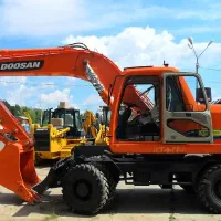 بیل مکانیکی همراه کمپرسی