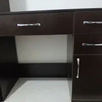 میز تحریر کامپیوتر
