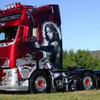 نقاش سنگین و نیمه سنگین