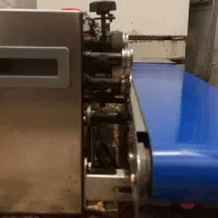 دستگاه پرس ریلی